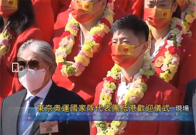 扒开美女