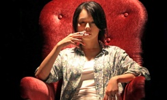 成人欧美一区二区三区